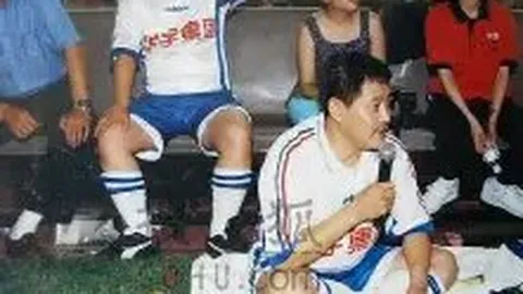 揭秘更衣室秘闻：责任分担，不止老将一肩挑！